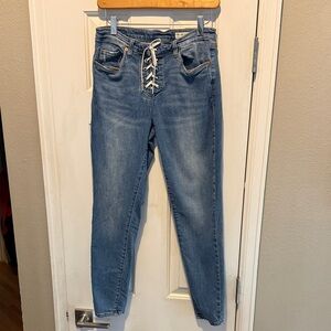 Blank NYC Lace up Skinny Classique Jeans